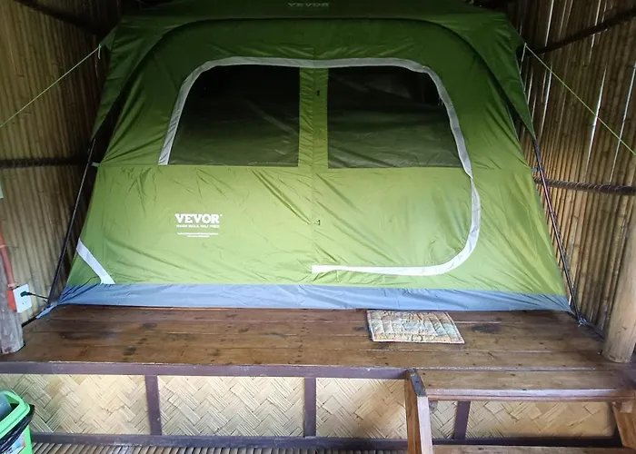 Tony\'S Country Glamping With Chalet With Private Wash Room Accommodation